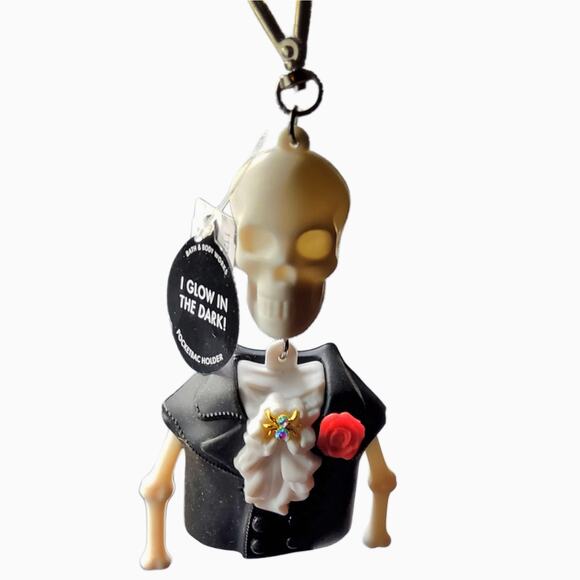 SKELETON GLOW IN THE DARK POCKETBAC HAND SANITIZER HOLDER BY BATH & BODY WORKS - Picture 1 of 2